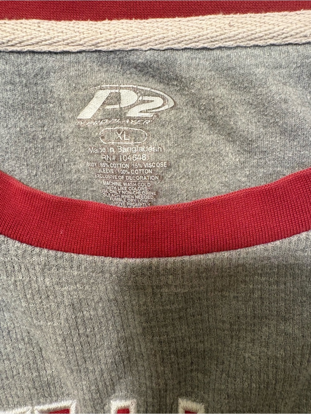Arkansas Razorbacks woman’s Gray & Red Long-Sleeve Raglan Top - Picture 4 of 8
